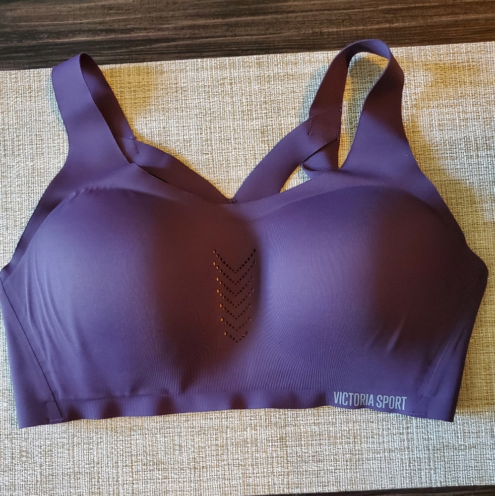 Victoria's Secret plum Angel Max sport bra in 34DD